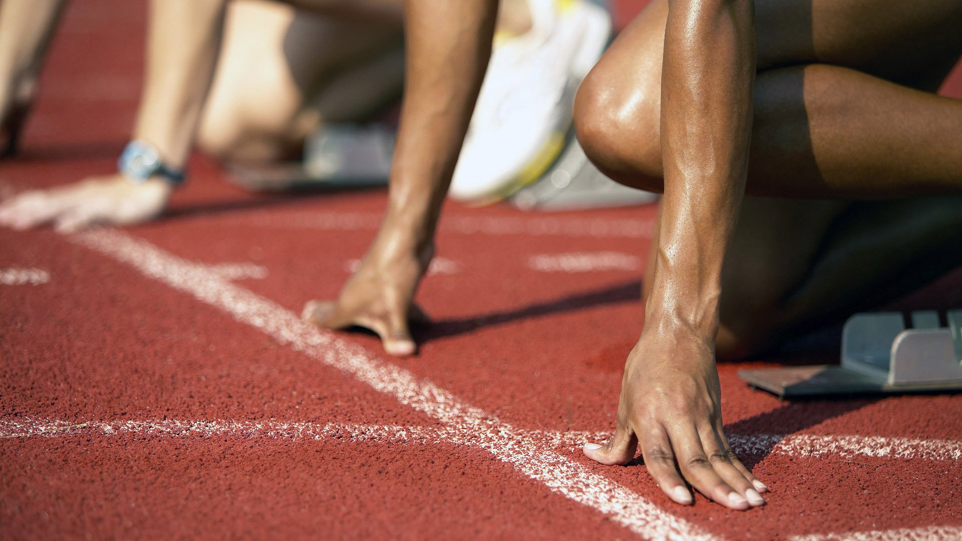 欧冠半决赛之夜，德里赫特用实力证明自己，从争议到定海神针的蜕变