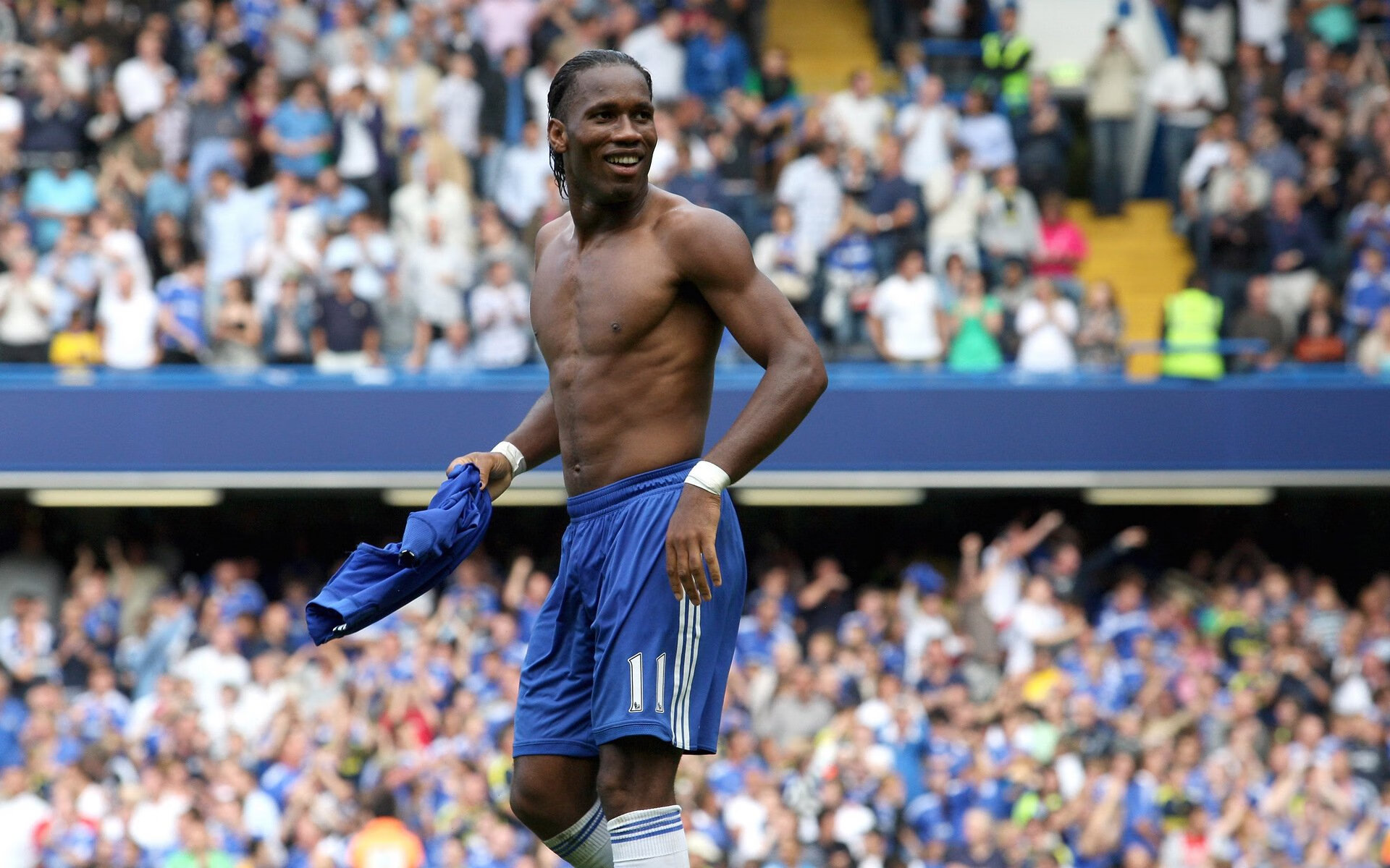 当碾压遇上点燃，竞技场上的两种火焰