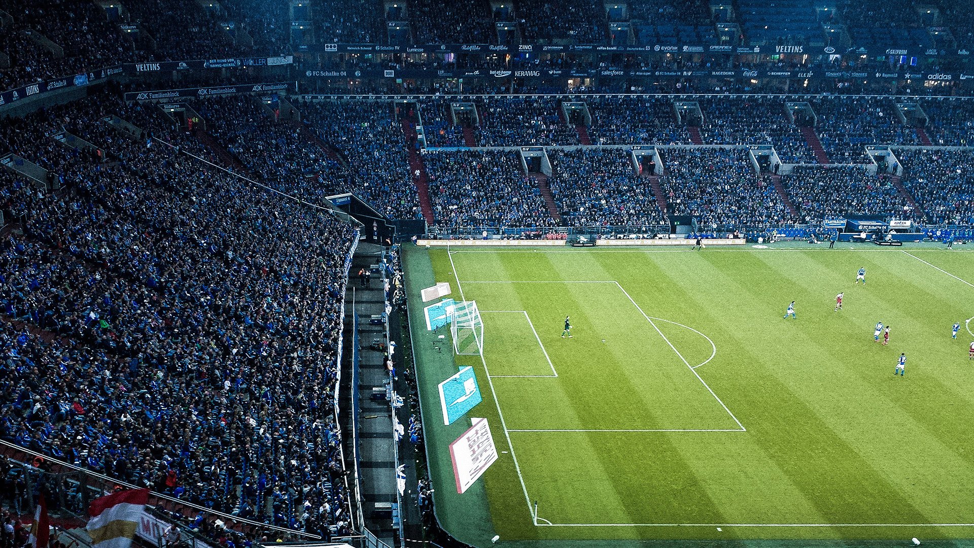 赛道烈焰，诺里斯点燃赛场，红牛轻取雷诺背后的唯一性